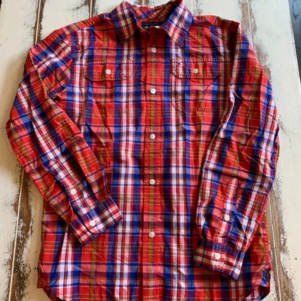 Tommy Hilfiger Botton Down red and blue long sleeve shirt